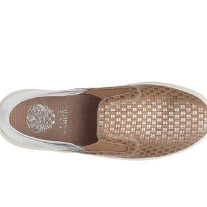 Vince Camuto Kyah Leather Sneaker PEWTER/SILVER